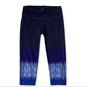 Athleta cropped blue multi leggings Size M